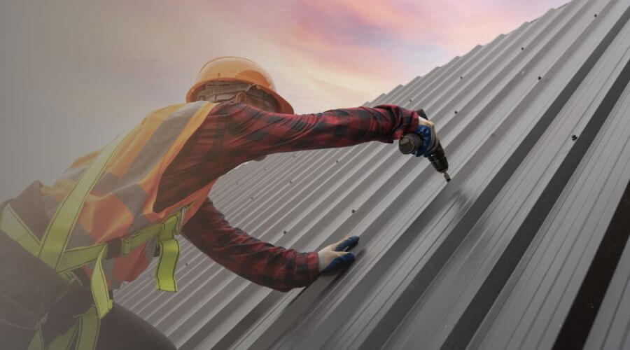 Expert Emergency Roof Repairs services in Cerro Gordo, IL
